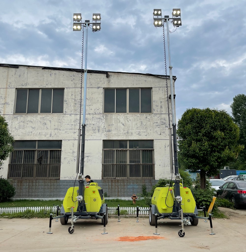 持續(xù)交貨中！山東思拓瑞克20臺9米移動照明燈車陸續(xù)發(fā)貨發(fā)往蒙古國